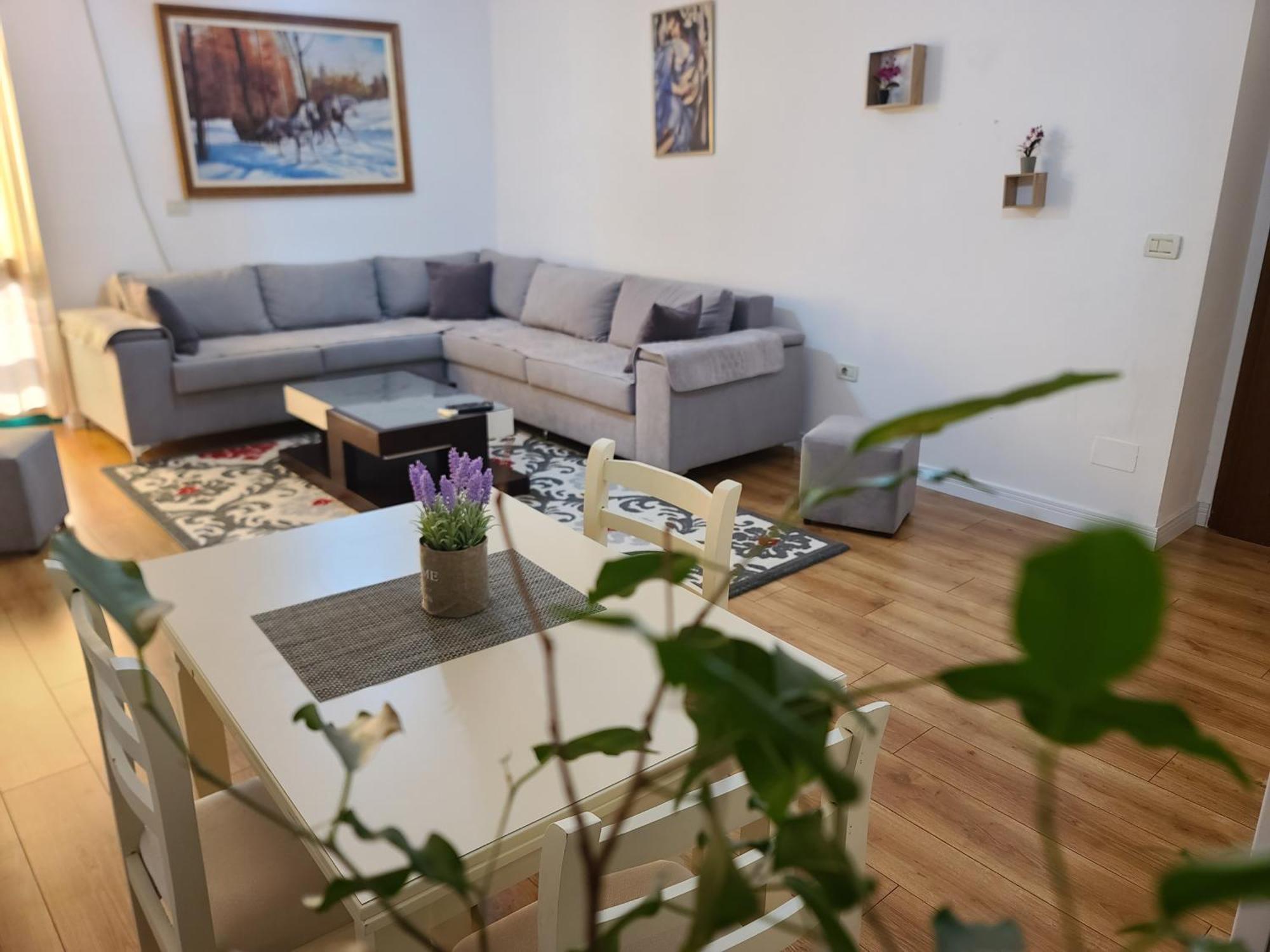 Apartament Center Тирана Екстер'єр фото